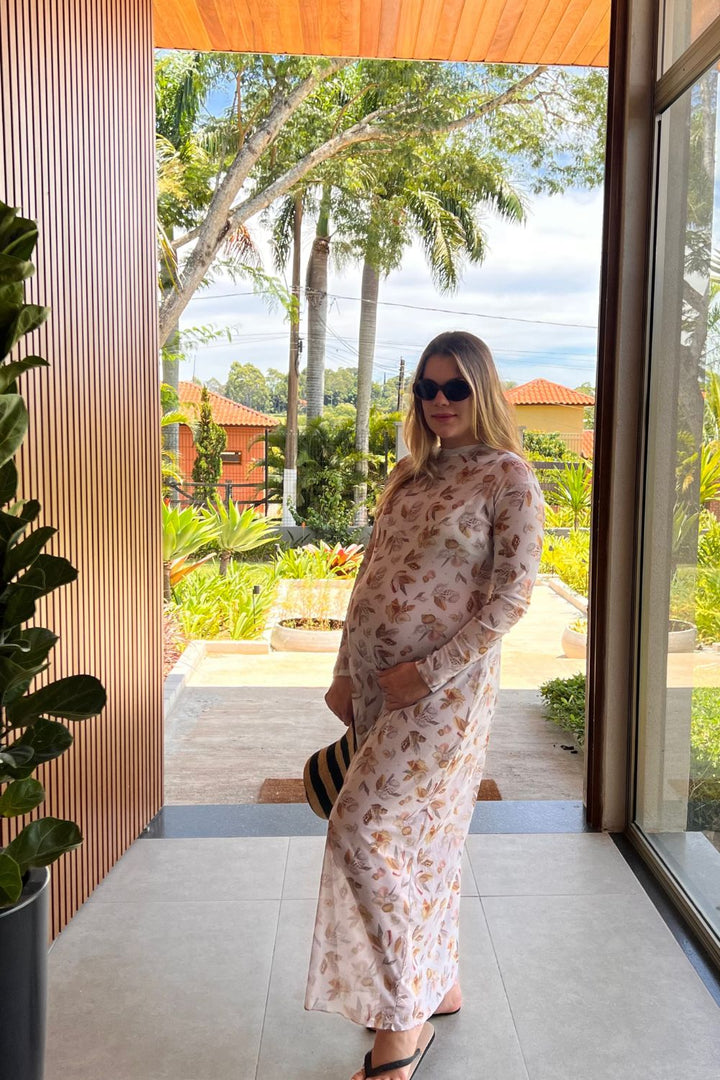 Vestido Midi de Tule Conchas