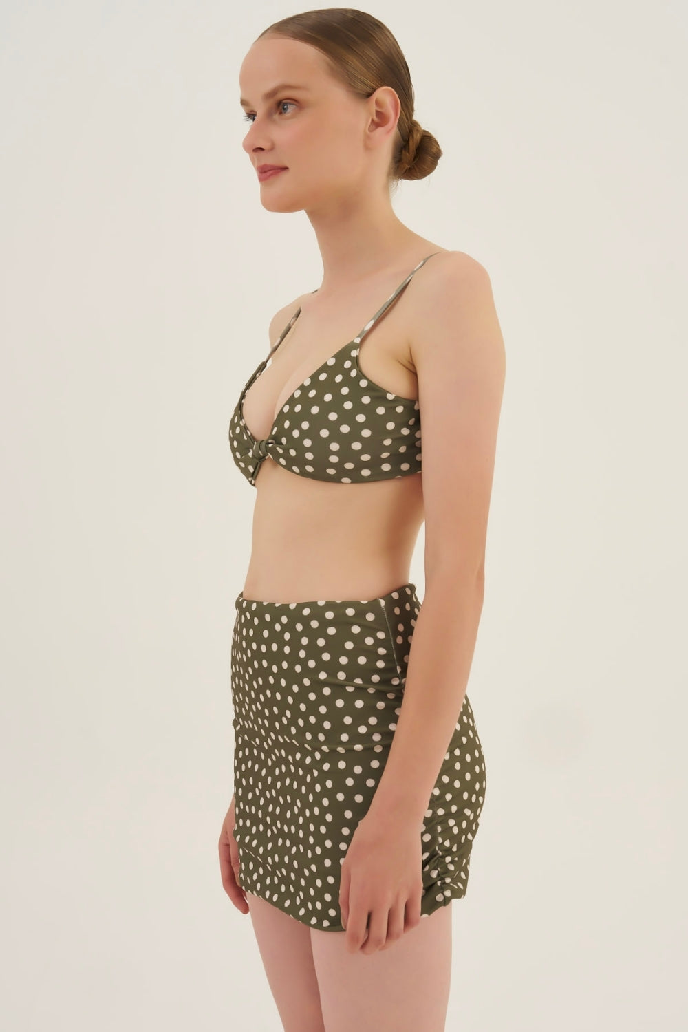 Saia Beach Poá Leaf