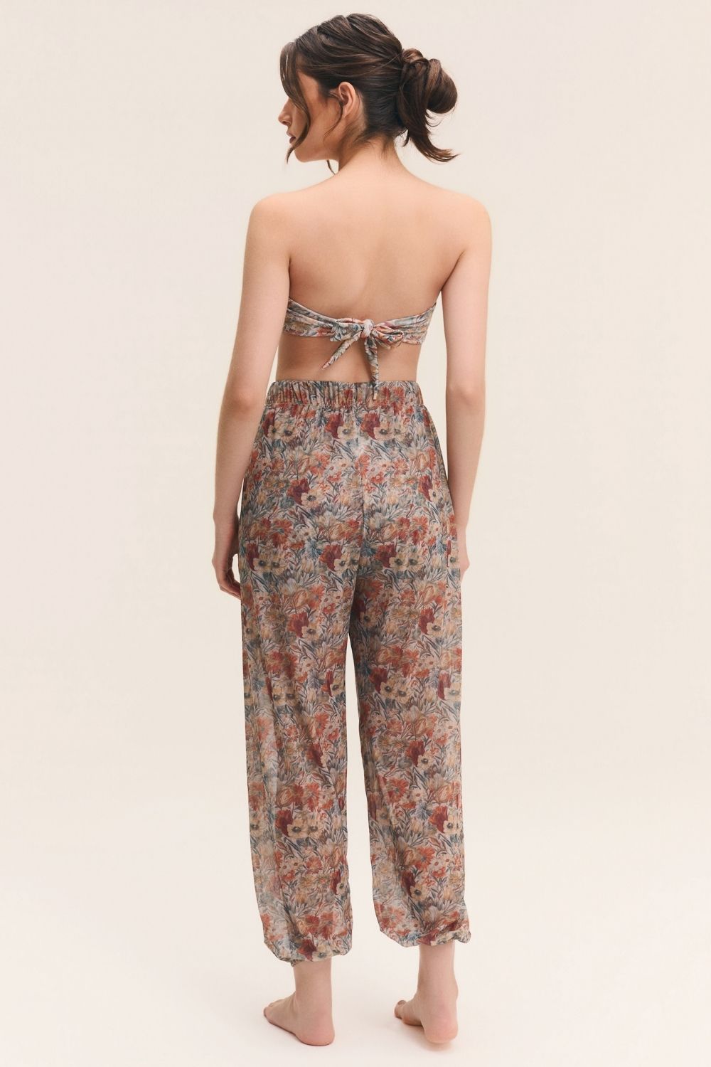 Calça Tule Tapeçaria