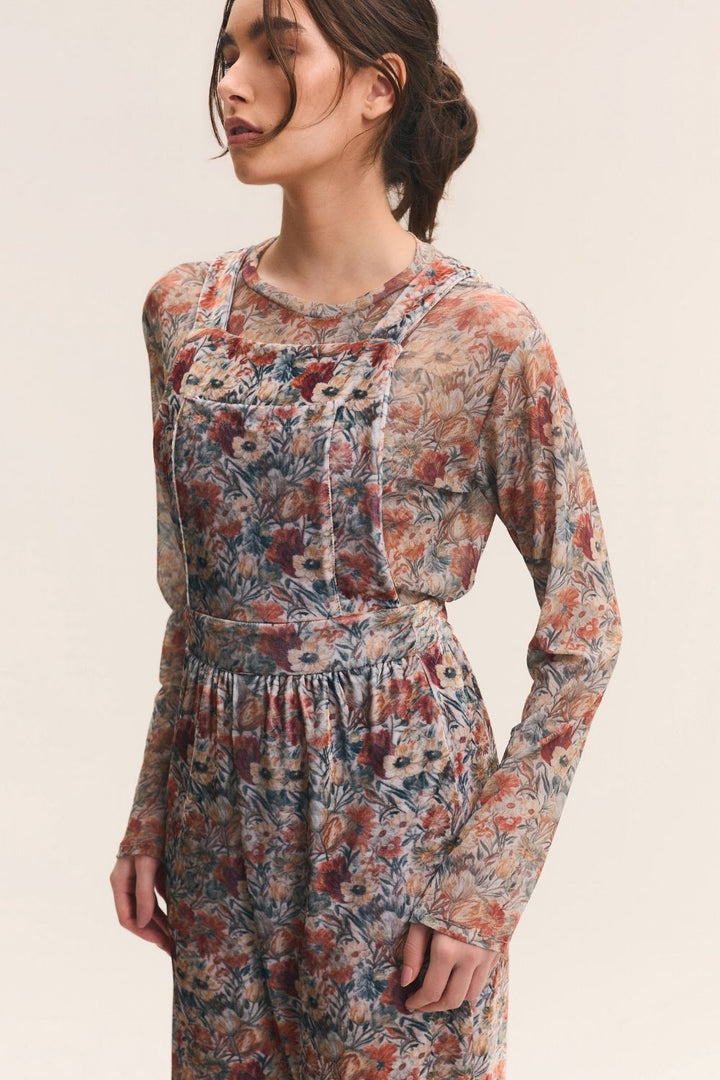Blusa Tule Tapeçaria