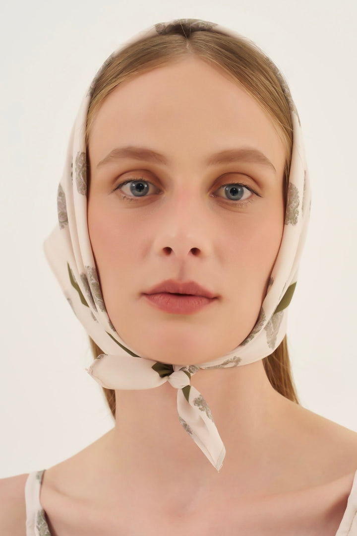 Lenço Petit Carré Paisley