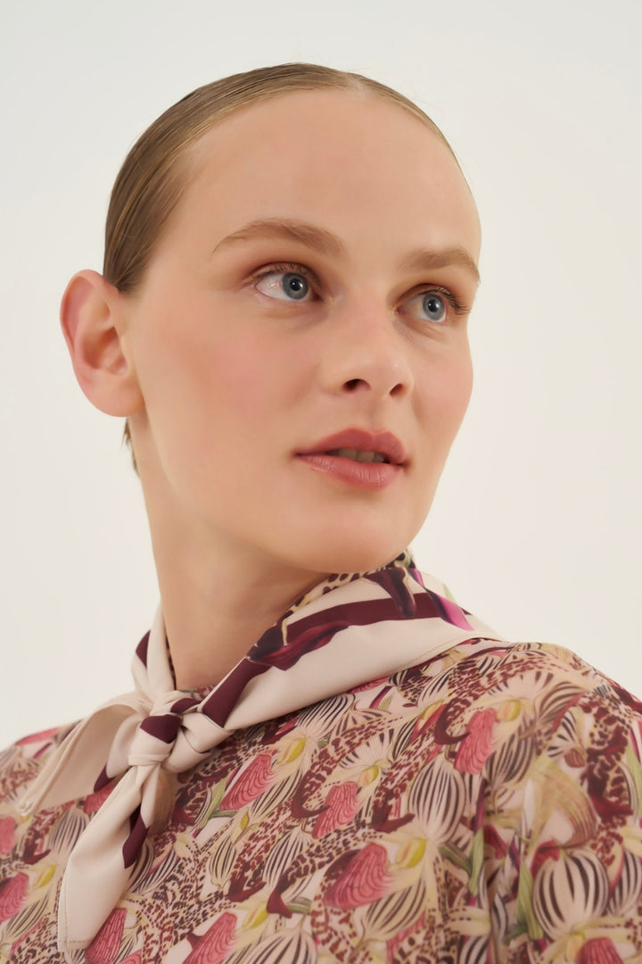 Lenço Petit Carré Orchid