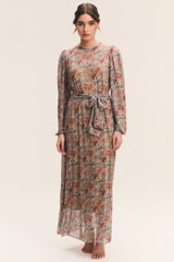 Vestido Tule Tapeçaria